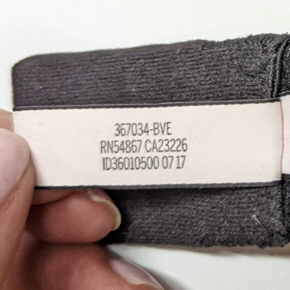 Victoria's Secret Dream Angels Black Lace Polka Dot Bra Size 34DD - Picture 7 of 8